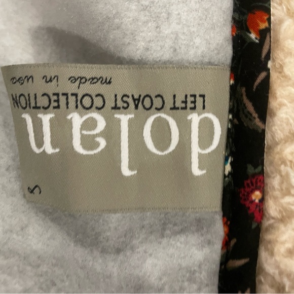 Small light woman's jacket - Picture 2 of 3